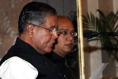 Minority Affairs Minister accused of corruption