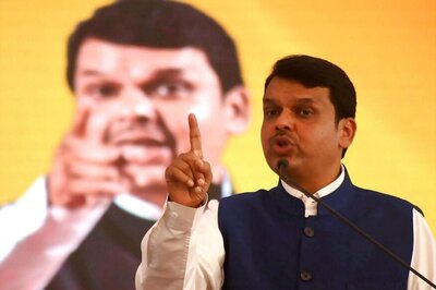 'Wrestler is Ready, No One to Fight': Fadnavis Hits Out at Pawar with 'Natrang' Hand Gesture