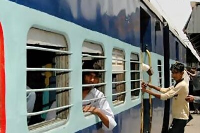 AC sleeper class RAC passengers also to get bedrolls