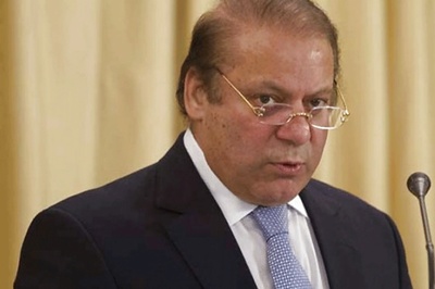 Pakistan Army Withdraws Tweet That Sent Rift Rumours Surging in Sharif Govt