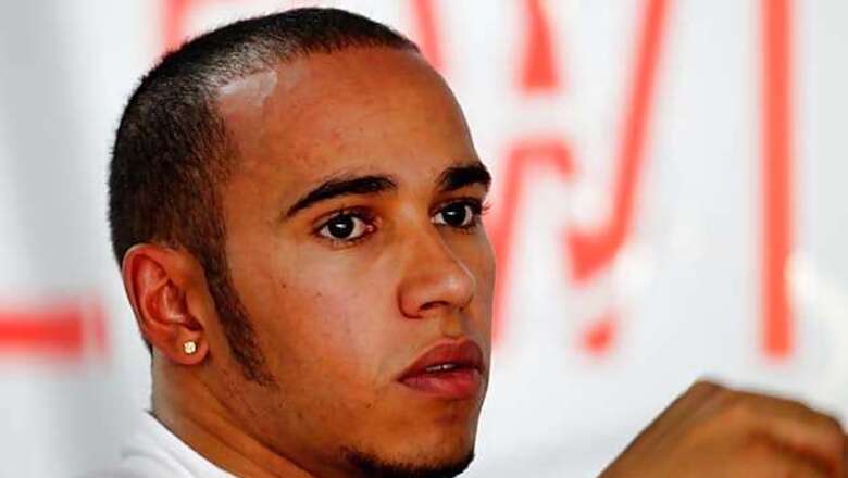 Abu Dhabi GP: Hamilton secures pole position