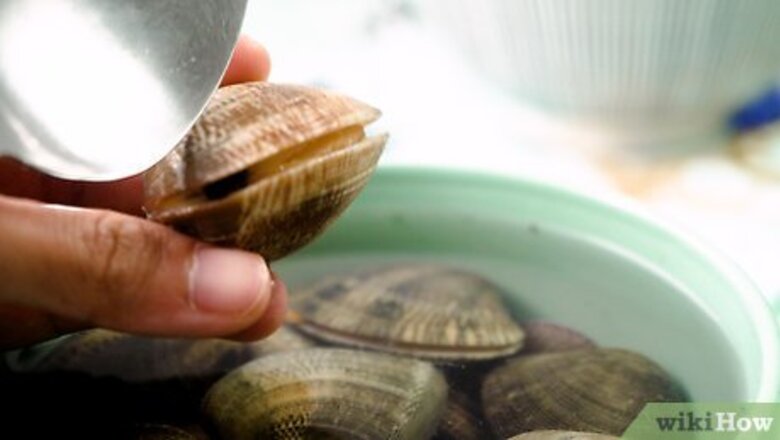 How to Boil Clams