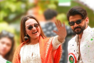 Sonakshi Sinha, Husband Zaheer Iqbal Attend India Day Parade In New York: 'Such An Honour'