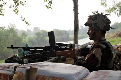 Pakistan Troops Targets Army Posts, Civilian Areas in Poonch