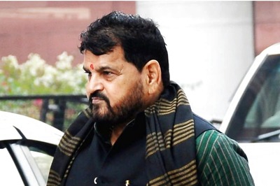 2 FIRs Filed Against Wrestling Federation Chief in Sexual Harassment Case, One Under POCSO