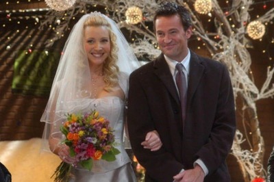 Matthew Perry Death: Lisa Kudrow AKA Phoebe Considers Adopting His Dog, Is 'Baffled' By His Demise