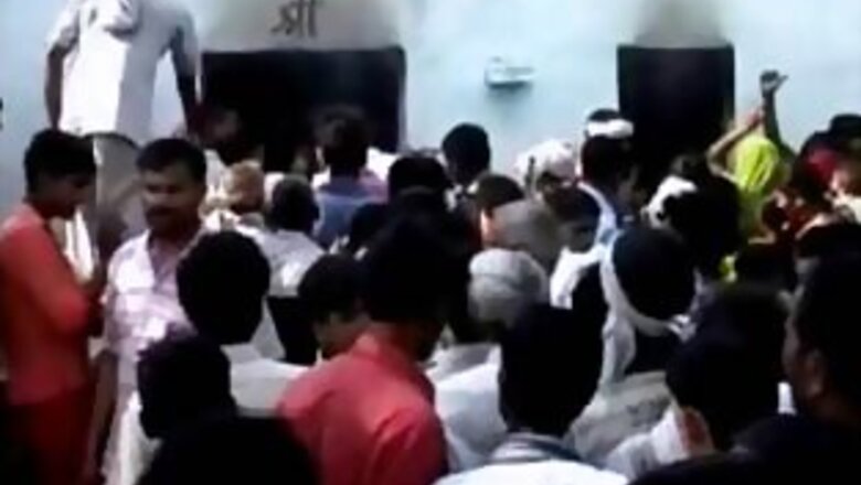 Saint ends life for people's welfare