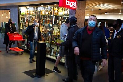 As virus cases fall, South Africa allows liquor sales