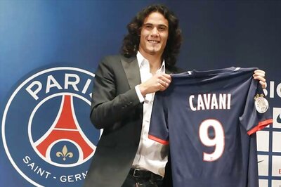 PSG sign Uruguay striker Edinson Cavani for a record fee