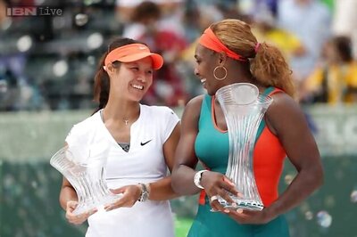 Serena Williams beats Li Na for Sony Open title