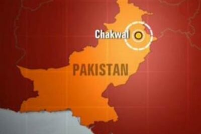 Suicide bomb attack in Pak mosque, 35 dead
