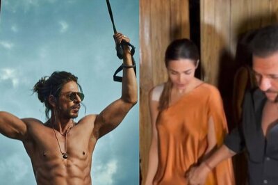 SRK Calls Rinku Singh 'My Baby' After KKR Beats GT; Malaika Reacts After Ritesh Sidhwani Tries To Hold Her Hand