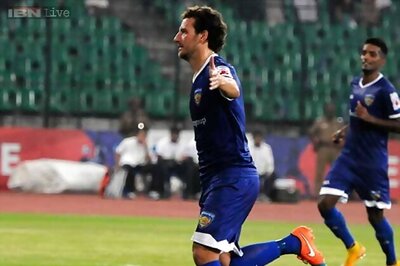 ISL: Elano, Mendoza score twice as Chennaiyin FC thrash Mumbai City FC 5-1