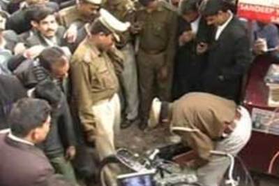 Centre condemns UP blasts, says handiwork of terrorists