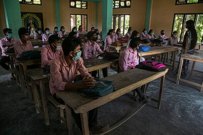 Calcutta HC Directs Private Schools in West Bengal to Reduce Tuition Fees by 20% Amid Pandemic