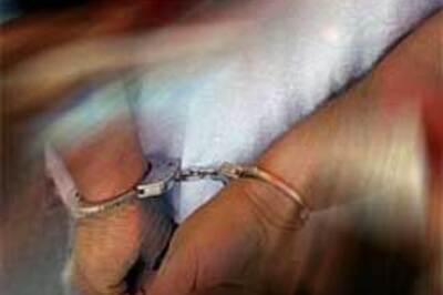 TN women cops use third degree to solve wedding woes