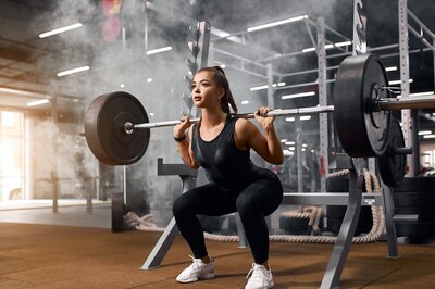 Weight Lifting Less Than An Hour Per Week Reduces Risk of Heart Attack, Shows Study