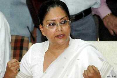 Vasundhara Raje meets legislators amid her resignation call