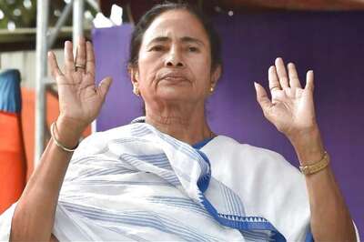 Bengal Announces ‘Lock Down’ Till March 27 as Cases Rise to 7, Mamata Assures of Emergency Service Availability