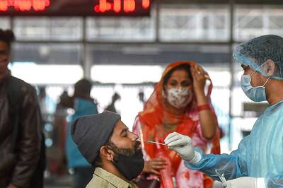 India's Omicron Tally Rises to 415, Maha Tops with 108 Infections