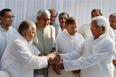 Bihar elections: Both Lalu and Nitish betrayed me, claims Mulayam