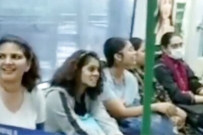 'Joy is Infectious': Women Bond Over Antakshari in Mumbai Metro and For a Good Cause