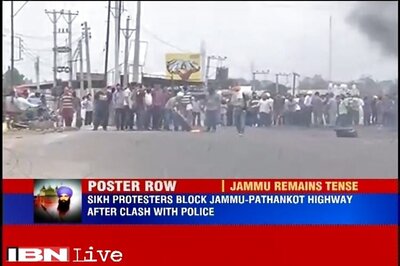 Sikhs block Jammu-Pathankote highway, raise 'Khalistan zindabad' slogans after clashes with police
