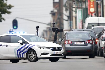 Belgian Police Shoot at Car, Call in Bomb Squad to Brussels' Molenbeek