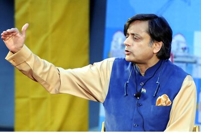 Right-Wing Activists Destroy Pluralism, PM Must Intervene: Tharoor