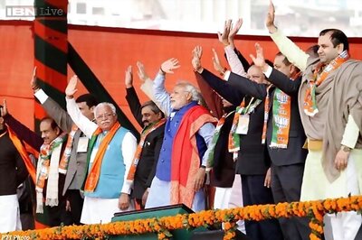 Delhi poll: BJP to rope in Haryana, Maharashtra, Jharkhand CMs for campaign