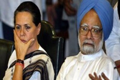 Go slow on FDI in retail, Sonia tells PM