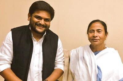 Hardik Patel Meets Mamata Banerjee, Calls Her 'Lady Gandhi'