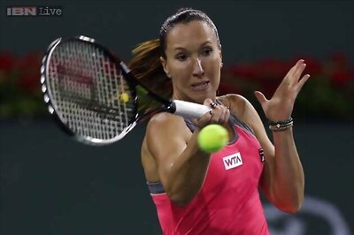 Top seeds Jankovic, Errani upset at Family Circle