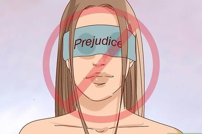 How to Tell Your Lesbian Friend That You Are Straight and Not Interested in Her