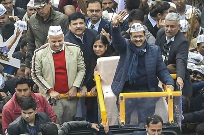 Emerging From Shadows, Sunita Kejriwal Lends Personal Touch With No-Noise and No-Frills Delhi Election Campaign