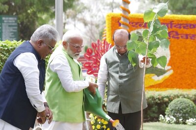 Project One Tree: 'Ek Ped Maa Ke Naam' and Other Green Campaigns Adopted by PM Modi and His Ministers