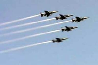 India to buy 126 combat jets: Antony