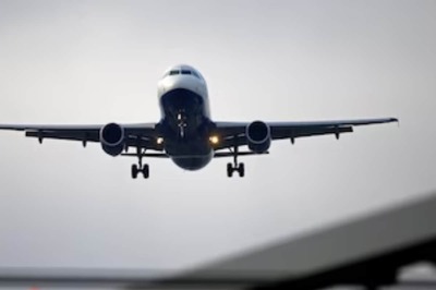 This Australian Woman Finds Boss On Flight After Calling In Sick