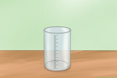 How to Prepare Hydrogen and Oxygen by Water Using Acetic Acid