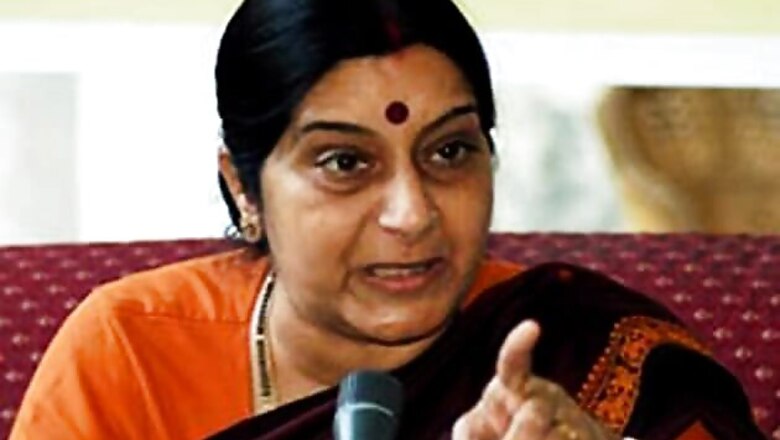 Congress flays Sushma's 'heads-for-head' remarks