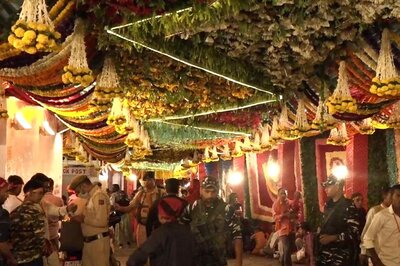 Navratri 2022: States Kickstart 9-day Festival, Vaishno Devi Decked Up to Welcome Over 3L Pilgrims