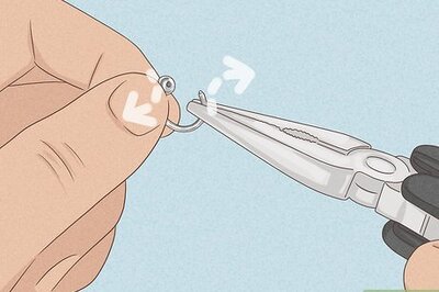 How to Put a Hoop Nose Ring in