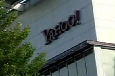 Cheers and shocks greet Yahoo takeover bid
