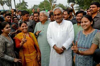 Nitish Kumar hears over 1,000 complaints in 9 hours at 'Janata Darbar'