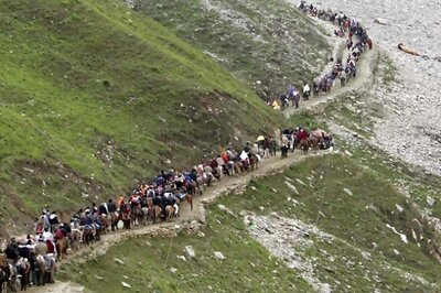 Amarnath Yatra suspended due to heavy rains, National Highway closed
