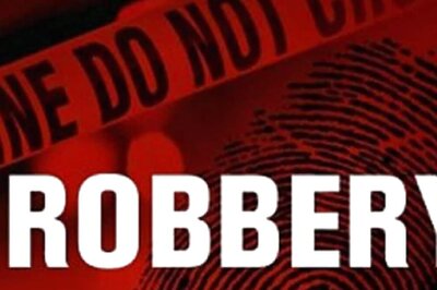 Man Tries to Strangle Woman on Isolated Street in Delhi's Dwarka, Robs Her Belongings