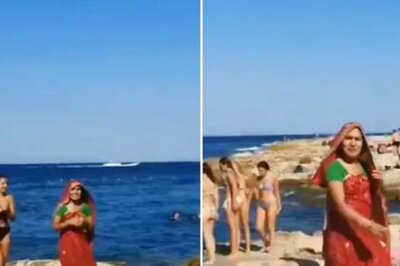 Video: Woman Walks On Beach In Saree, Stands Out From The Crowd