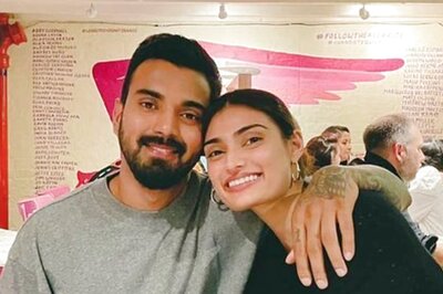 Athiya Shetty Sends Hug To BF KL Rahul As He Shares Health Update Post Successful Surgery