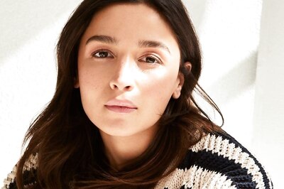 New Mom Alia Bhatt Curls Up In Black and White Sweater In New Pic; Fans Ask For Baby's Pic, Name
