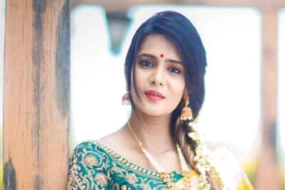 Tamil Actor Meera Mithun Arrested for Failing to Appear in Court in Casteist Remarks Case